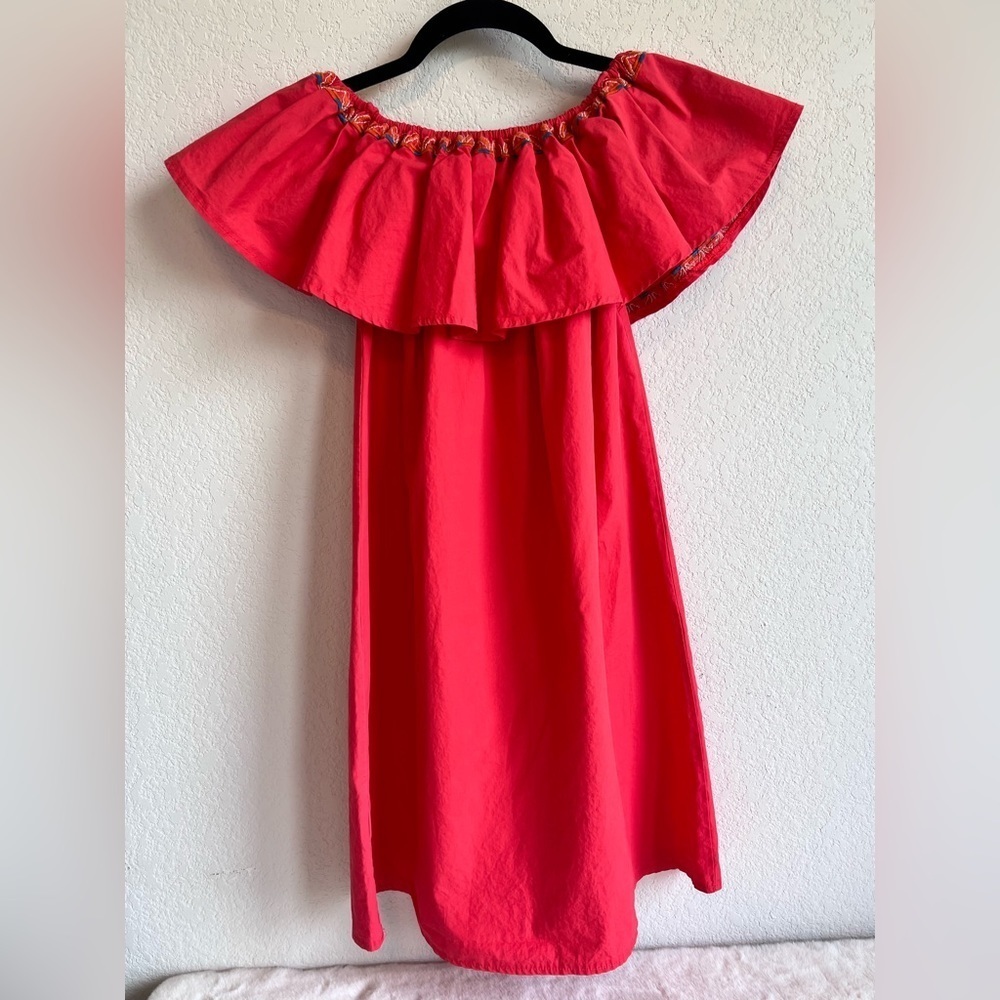 VALZERA EMBROIDERED DRESS SIZE SMALL - Picture 2 of 10